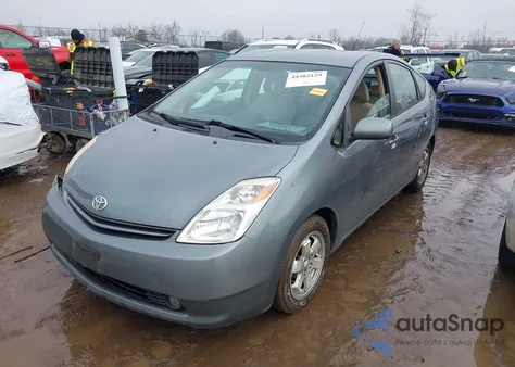 2005 Toyota Prius z USA, uszkodzony, nr VIN JTDKB20U153104598